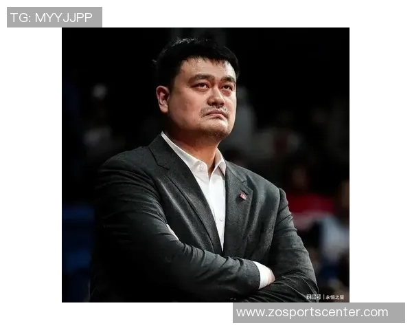 姚明被老马晃倒后奋发图强小杨也能通过努力提升球商